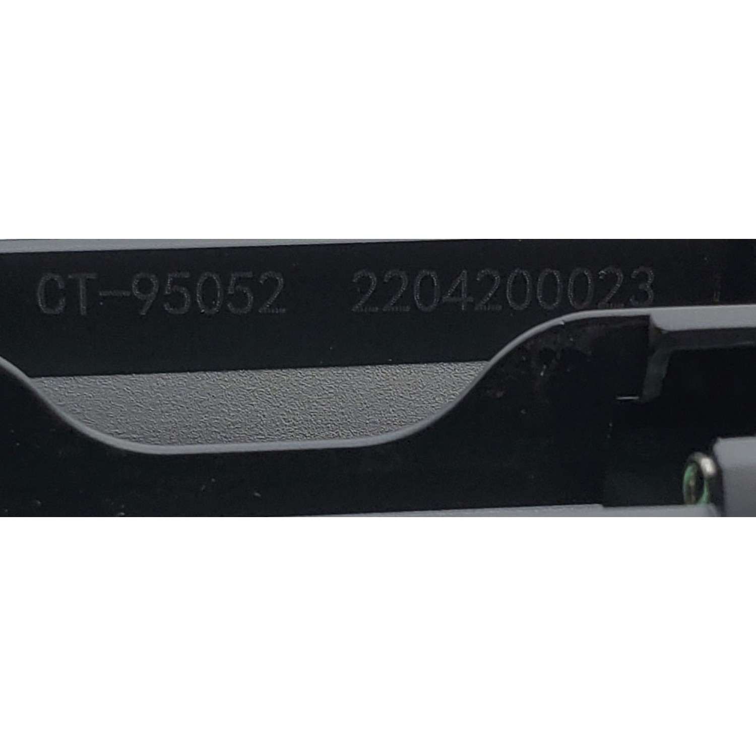 CONTROL REMOTO PARA TV TOSHIBA ORIGINAL NUEVO SMART TV / CON COMANDO DE VOZ / NUMERO DE PARTE CT-95052 / RF474A-T1-03 / 2204200023 / 315557 - Imagen 3